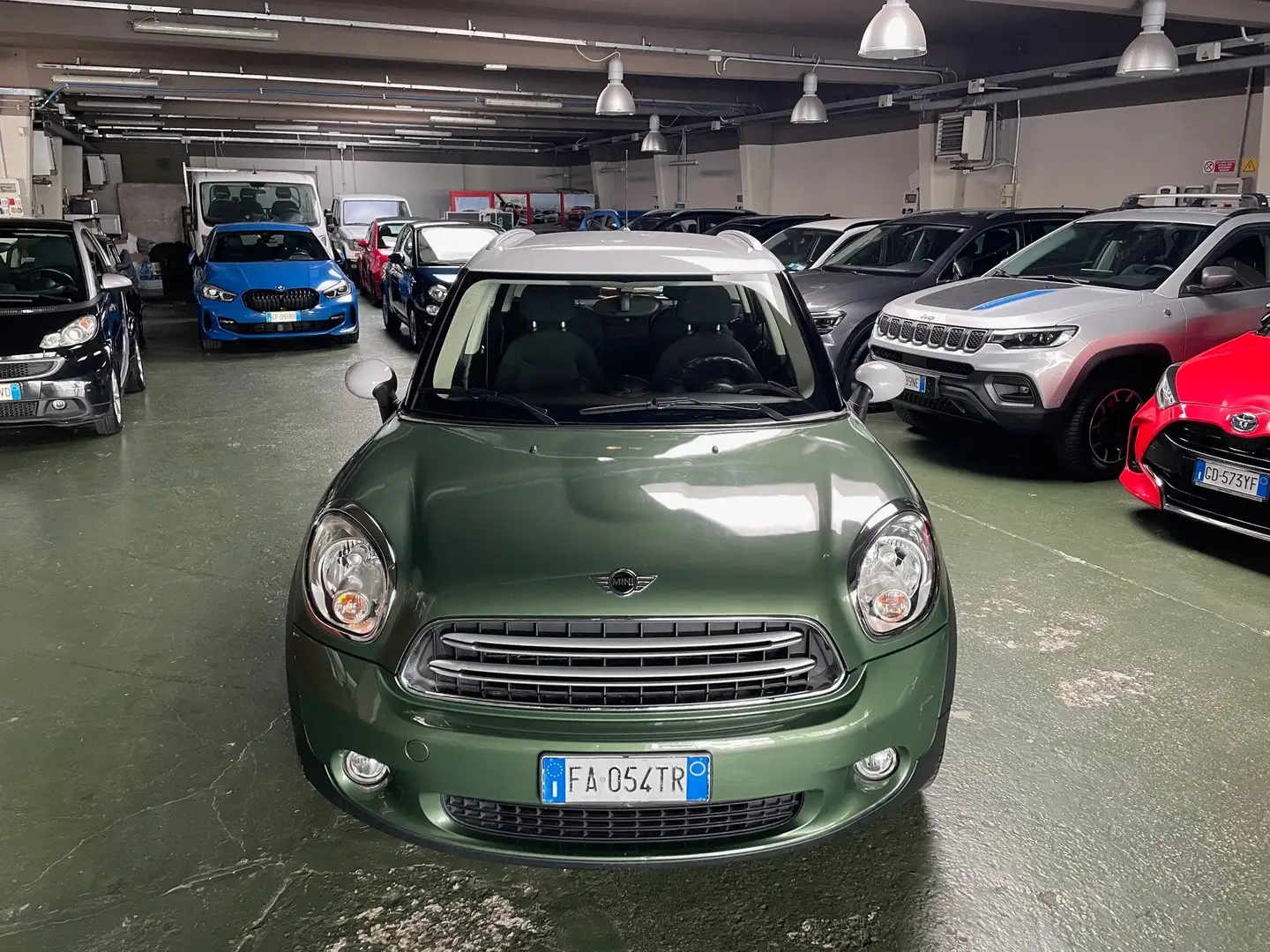 MINI Cooper D Countryman 1.6 Cooper D Euro 6 Verde - 2