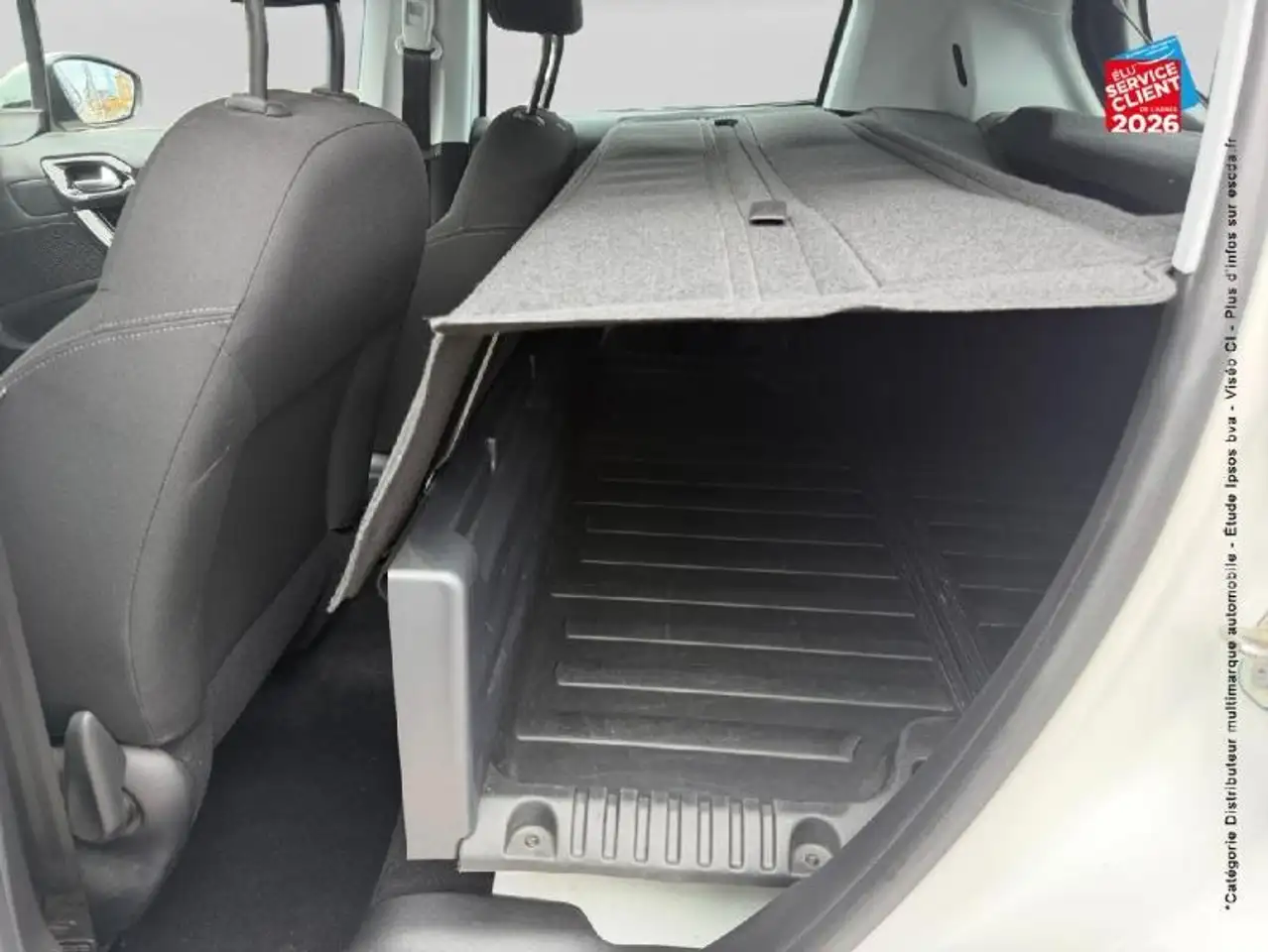 Peugeot 208 208 — photo 11