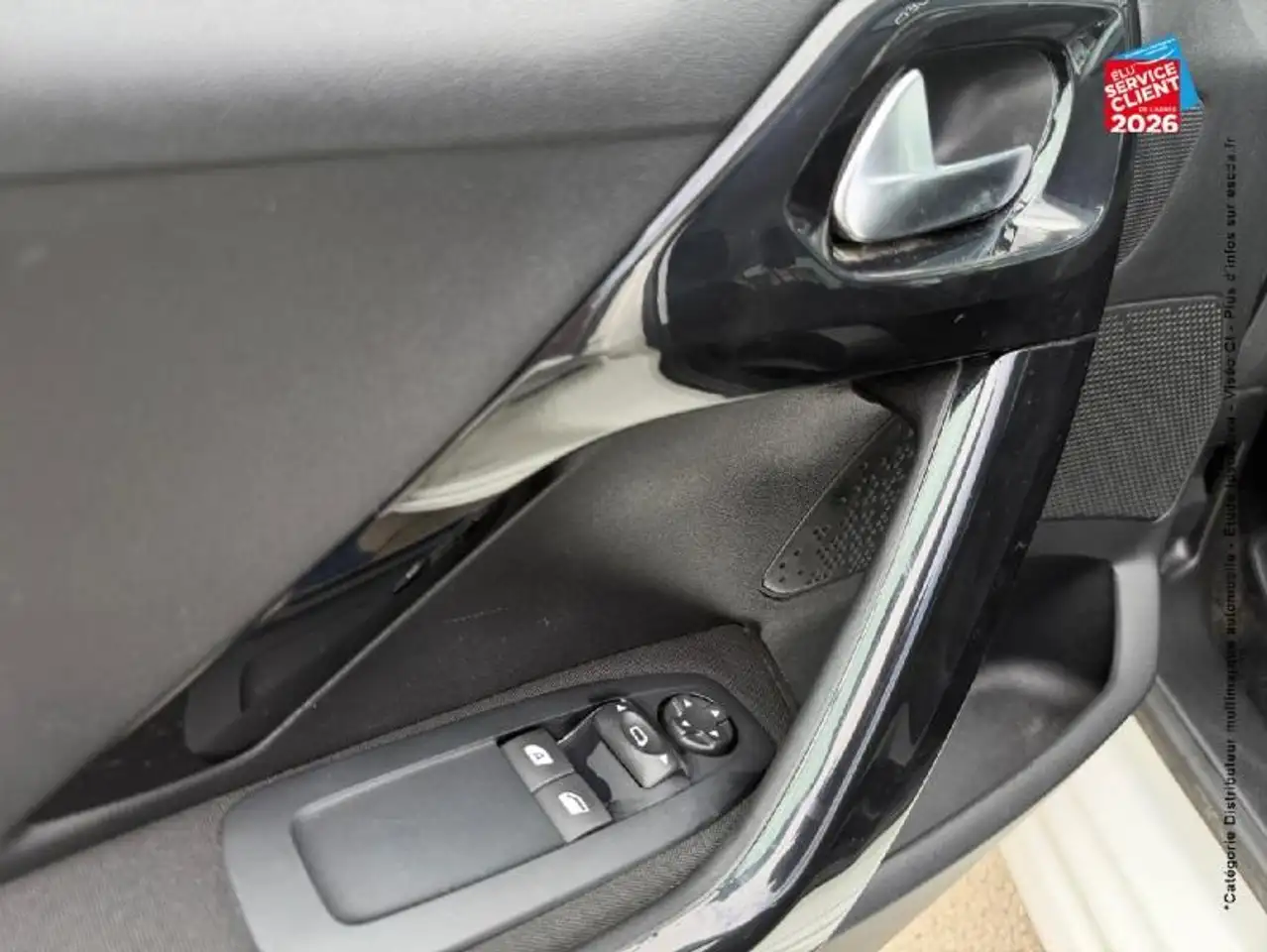 Peugeot 208 208 — photo 19