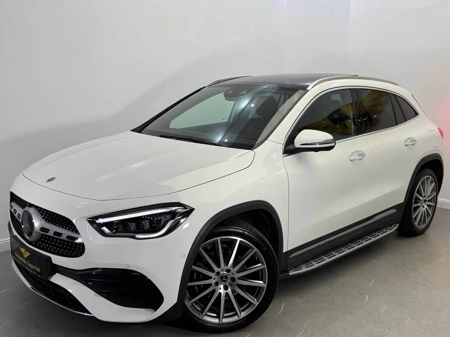 Mercedes-Benz GLA 250 e PHEV Aut. // AMG-LINE // PANO // AHK // Weiß - 2