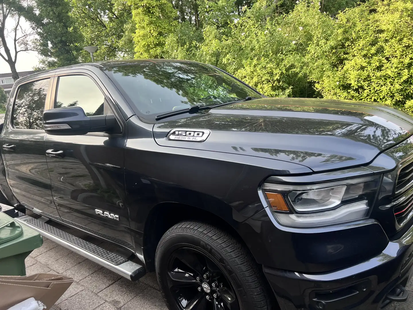 RAM 1500 Quad Cab Longbed Bighorn - 1