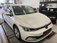 Volkswagen Golf VIII 1.5 TSI Life LED NAVI SHZ APP ACC Weiß - thumbnail 4