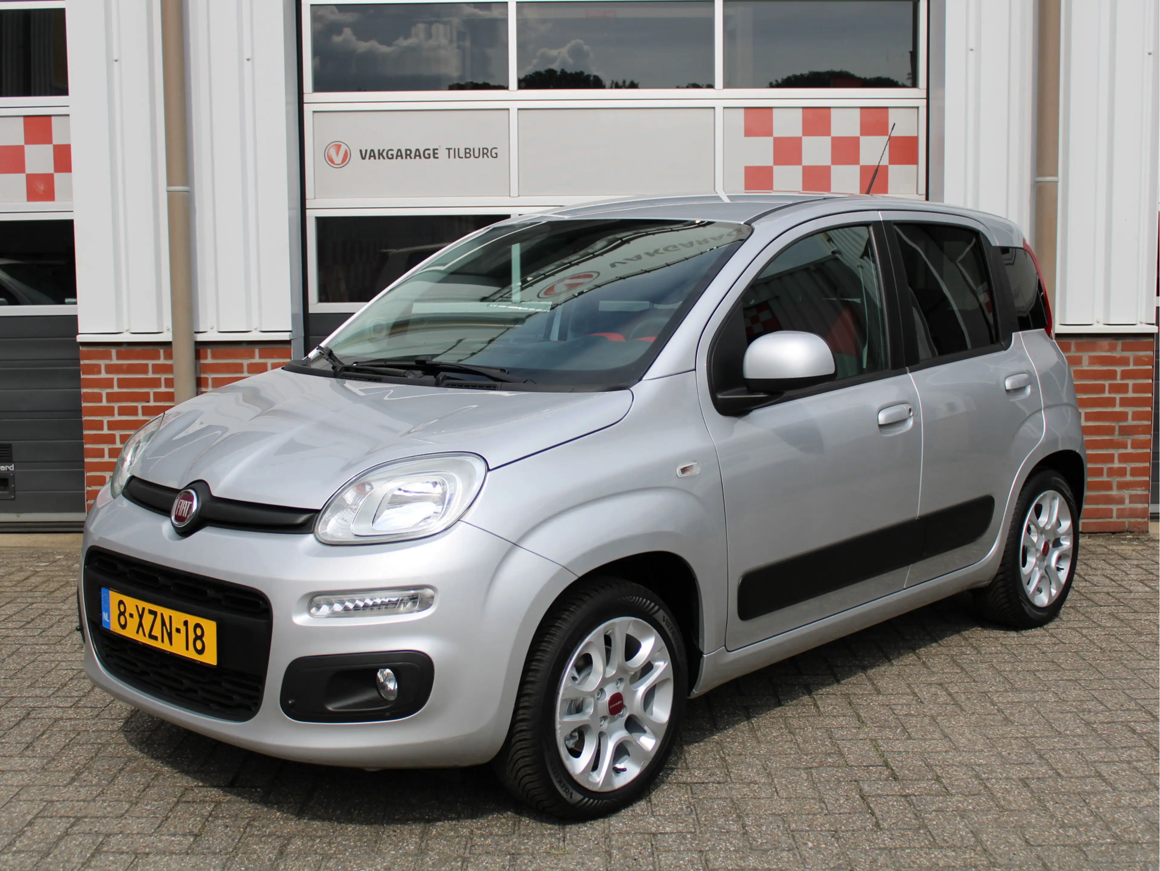 Fiat Panda 0.9 TwinAir Turbo Lounge Automaat/Climate/PDC/Blue