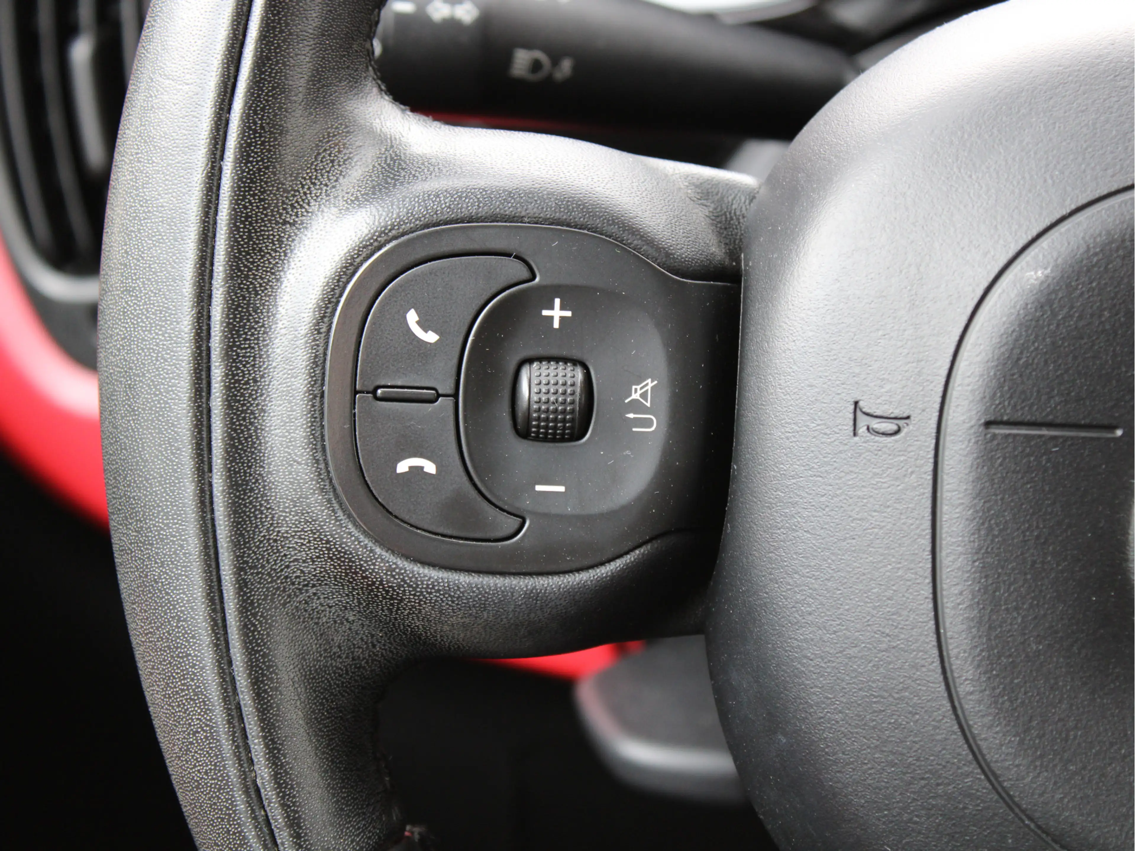 Fiat Panda 0.9 TwinAir Turbo Lounge Automaat/Climate/PDC/Blue — photo 10