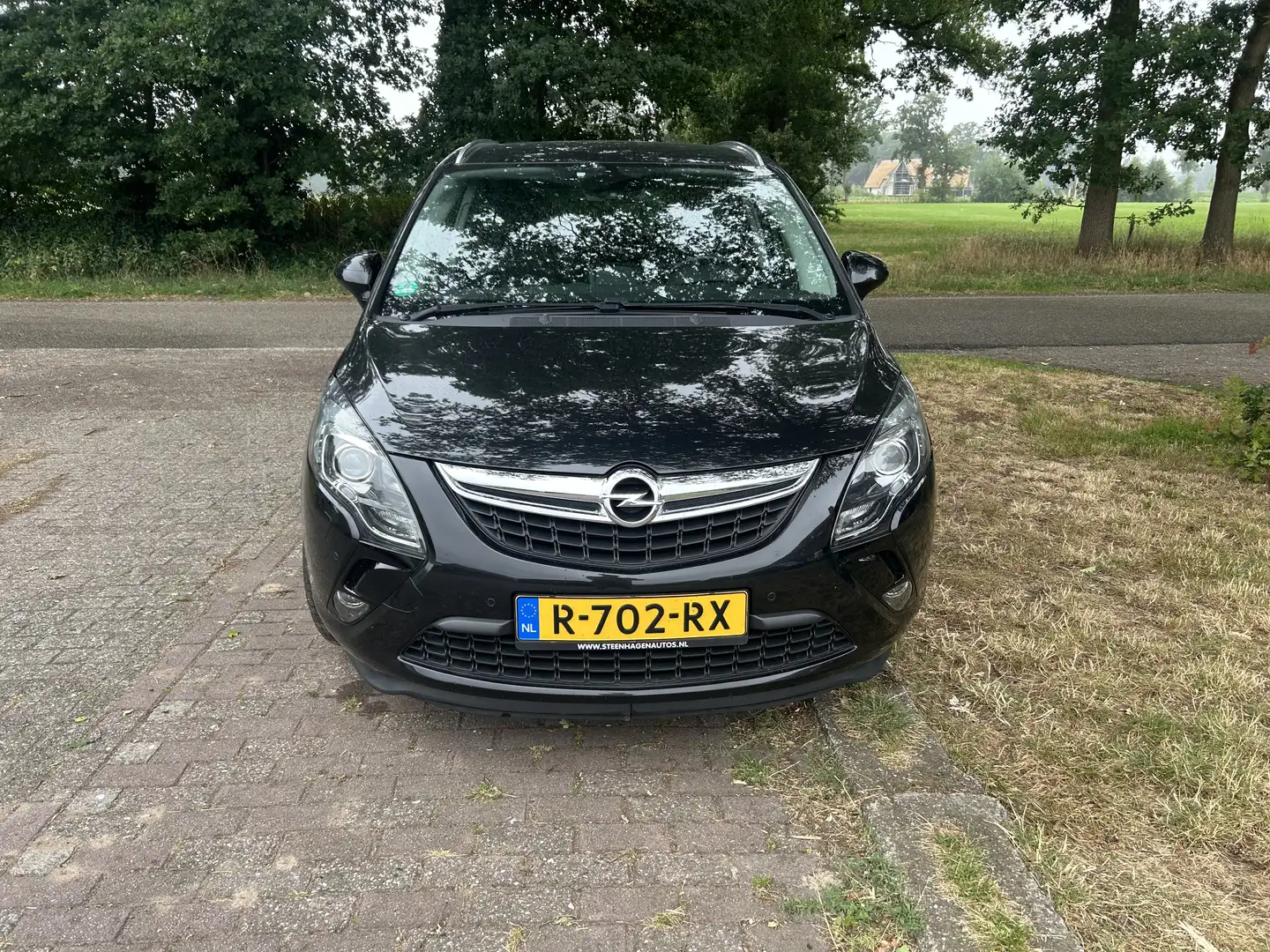 Opel Zafira Tourer 1.6 Cosmo 7p.  | automaat | afneembare trekhaak Zwart - 2