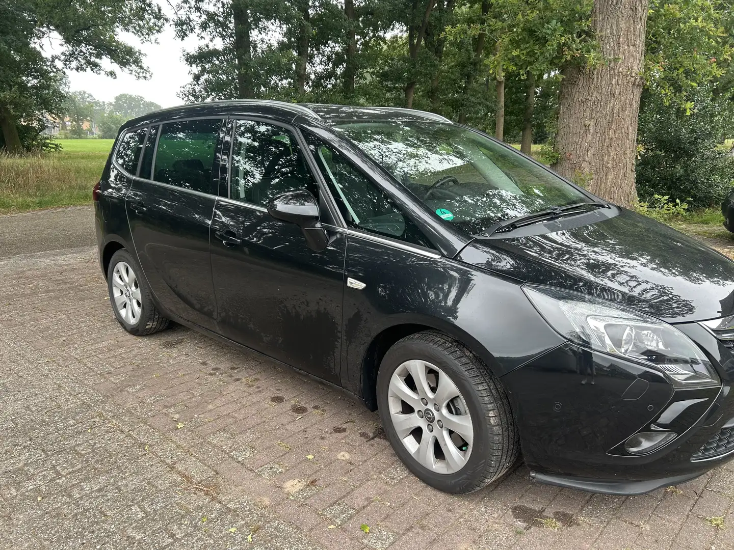 Opel Zafira Tourer 1.6 Cosmo 7p.  | automaat | afneembare trekhaak Zwart - 1