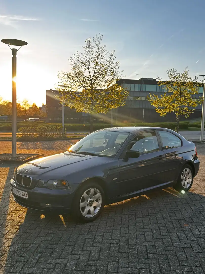 BMW 316 ti Pack Base - 2