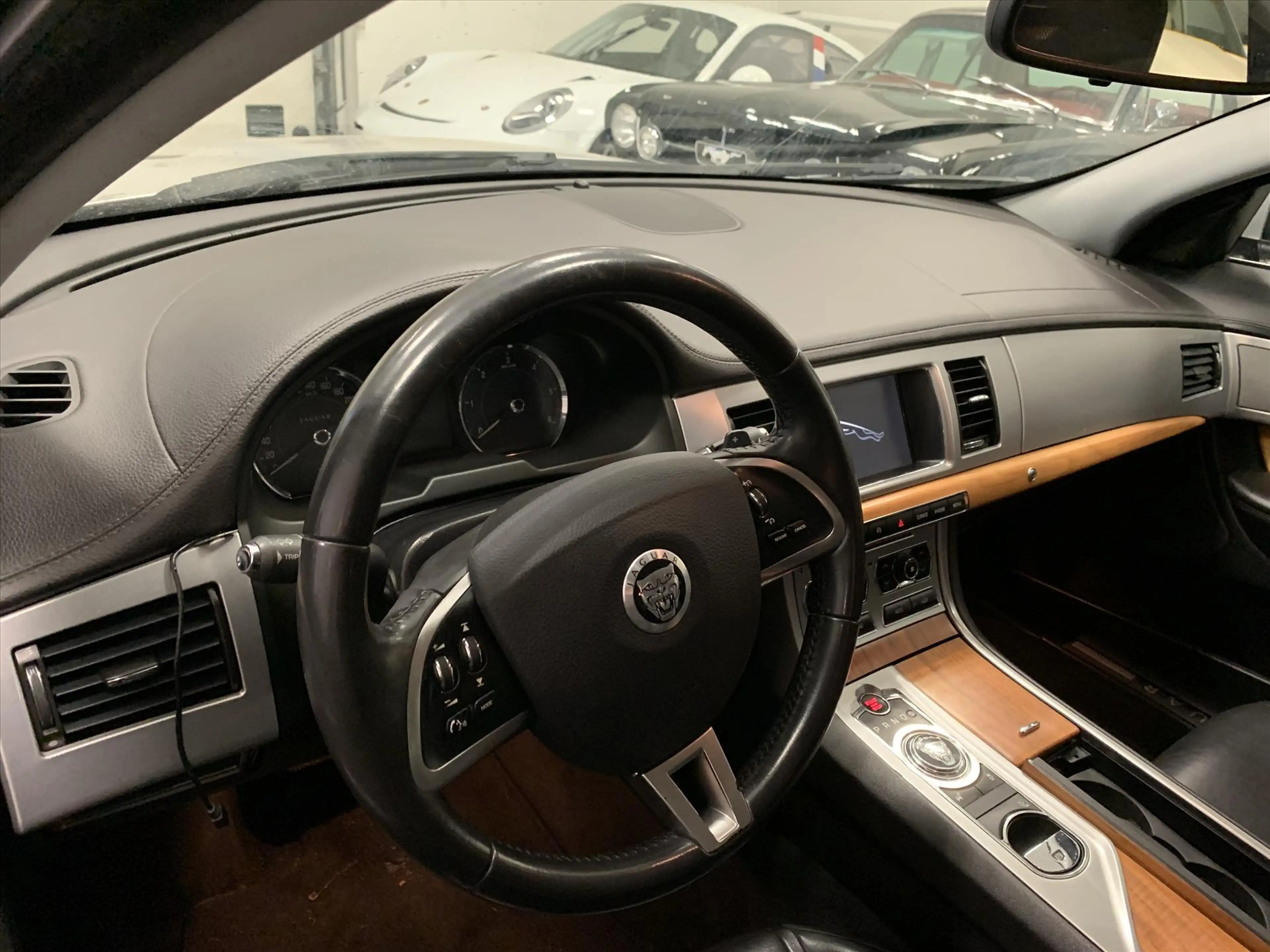 Jaguar XF 2.2D 163pk Aut. Business Edition — photo 12