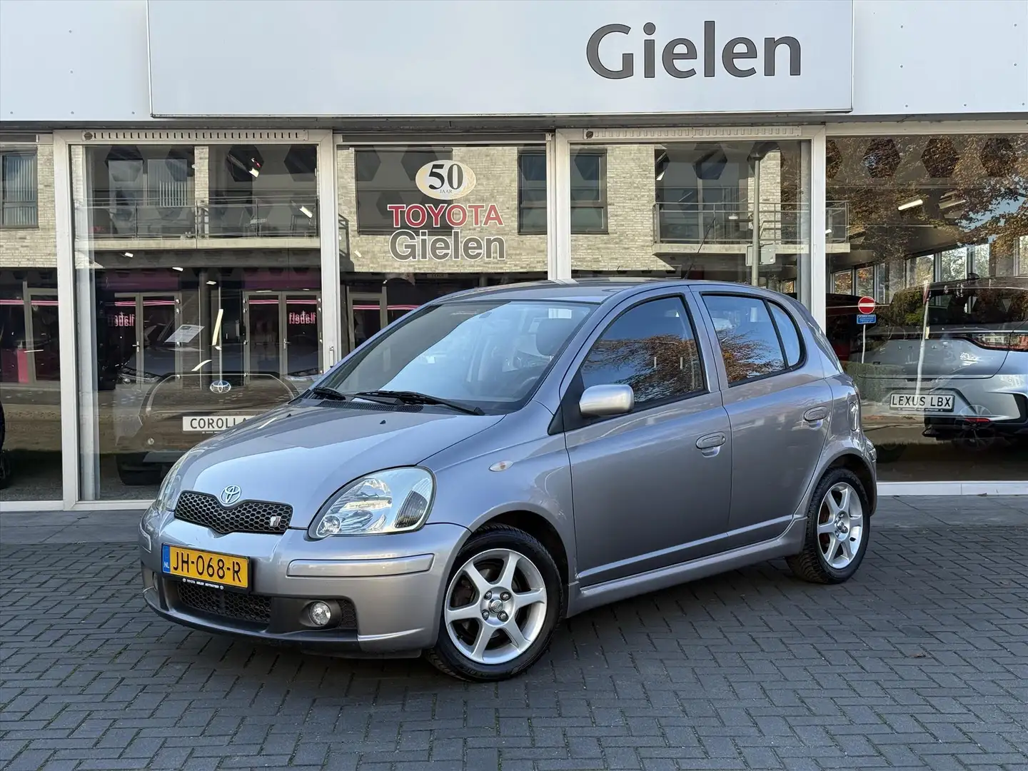 Toyota Yaris 1.5 VVTI 5DR T SPORT | Airconditioning, Lichtmetal Gris - 1