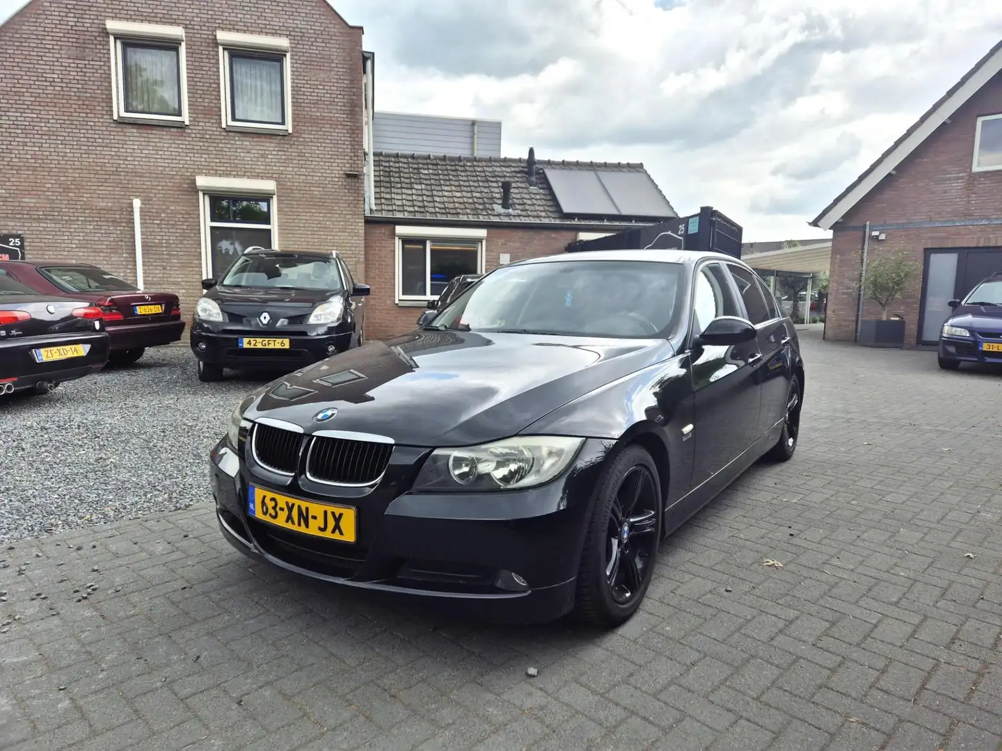BMW 318 3-serie 318i Business Line Navi Clima Cruise Noir - 2