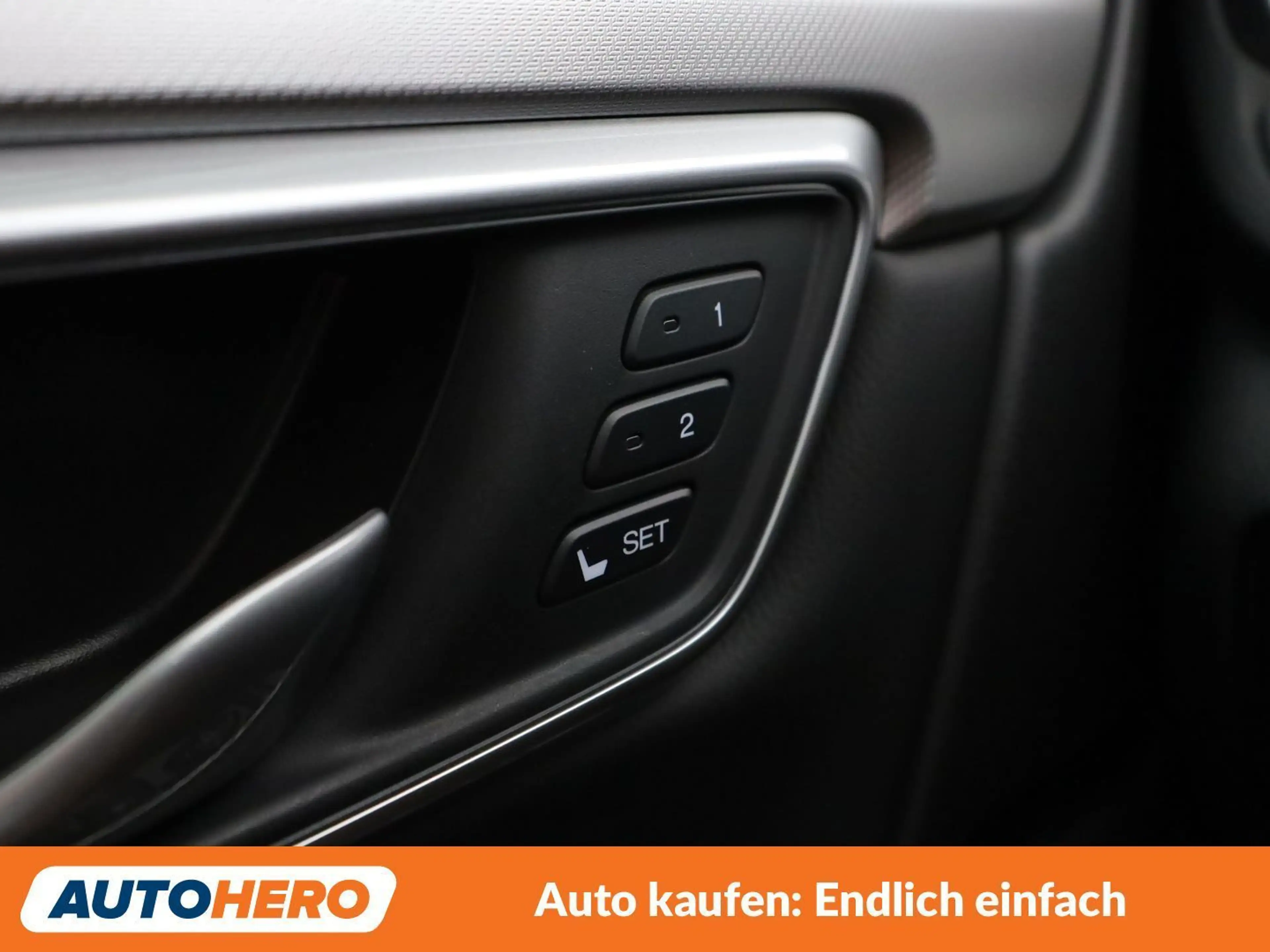 Honda CR-V 2.0 i-MMD Hybrid Executive 4WD — photo 29