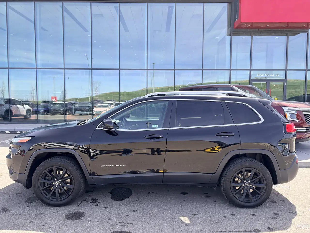 Jeep Cherokee снимка Jeep Cherokee