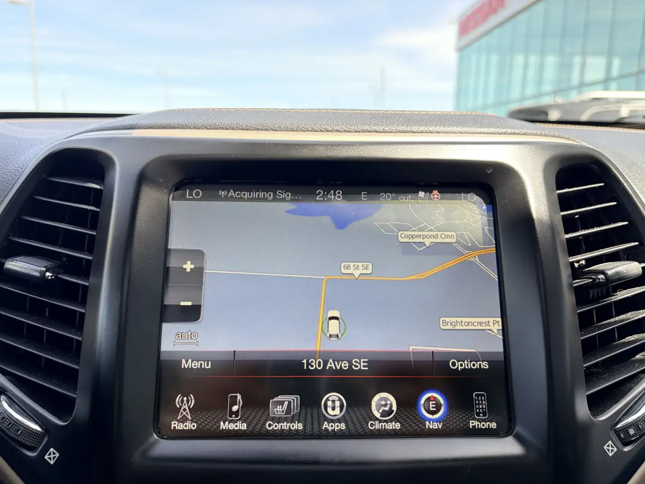 Jeep Cherokee снимка Jeep Cherokee