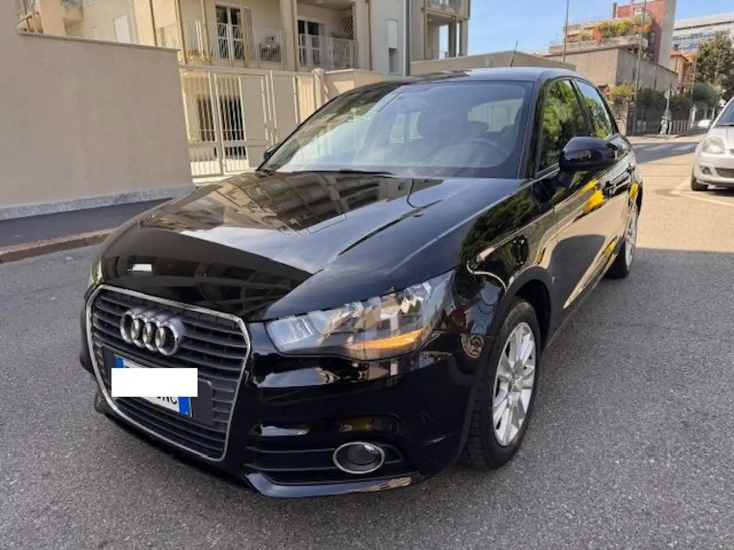 Audi A1 SPB 1.6 DIESEL PERFETTA   !!! Zwart - 1