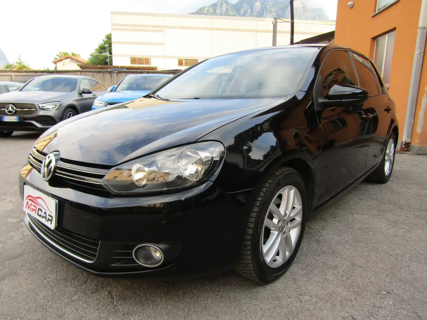 Volkswagen Golf VI 6 2.0 TDi Highline MANUALE * 215.000 KM REALI * Zwart - 1