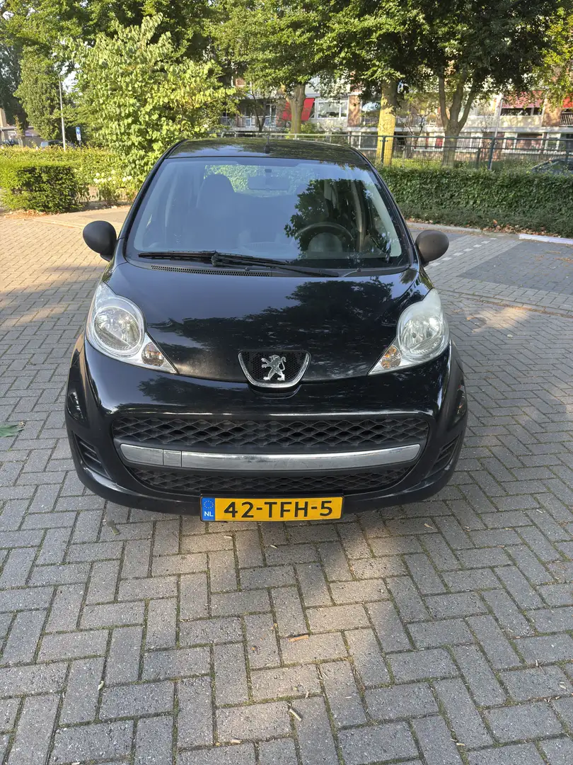 Peugeot 107 1.0-12V XR Zwart - 2