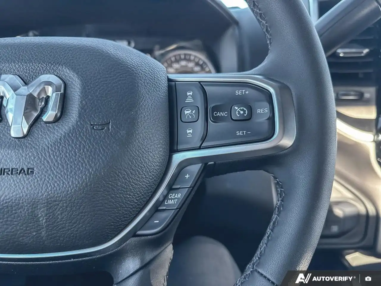 RAM 2500 photo RAM 2500