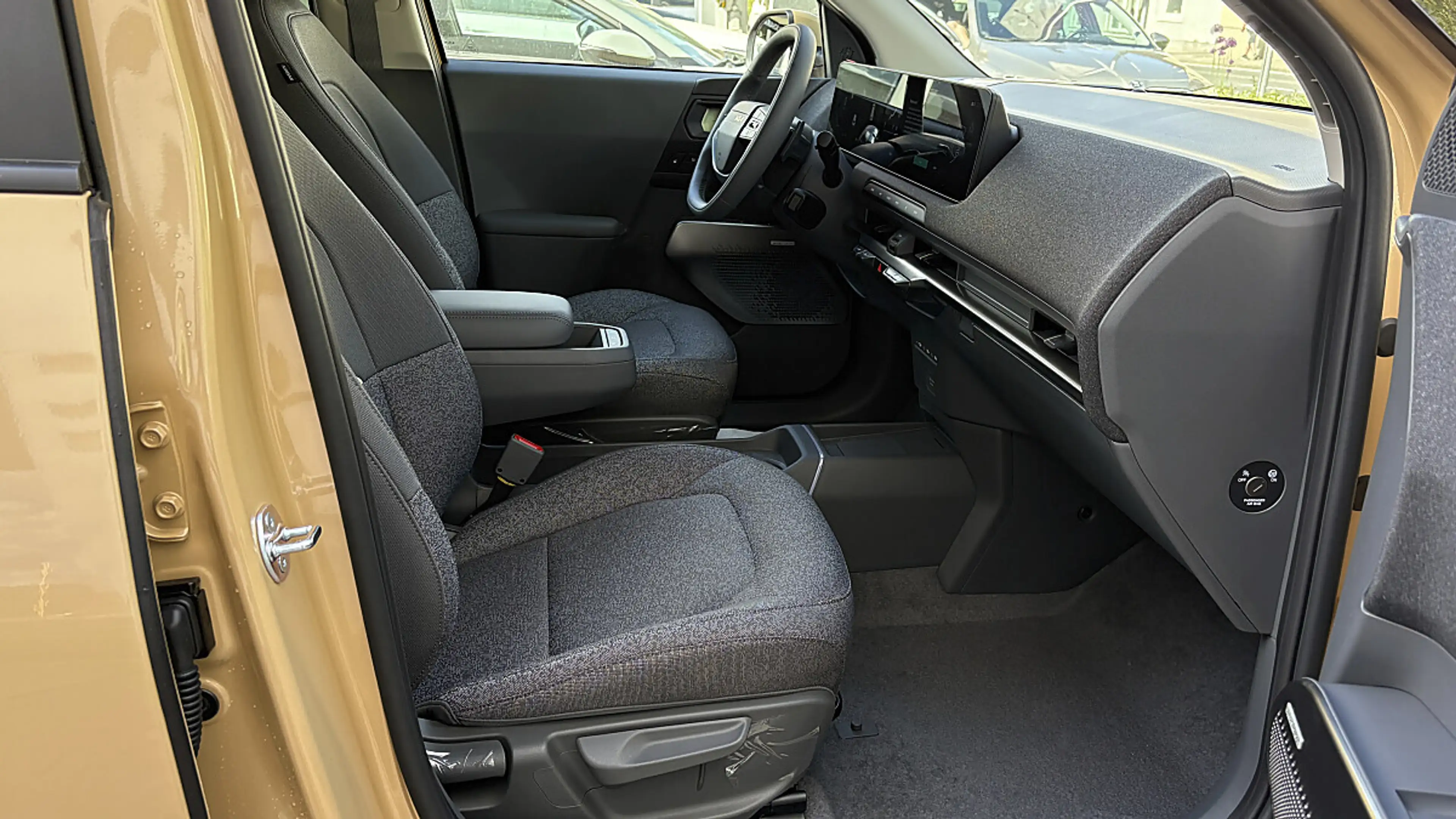 Kia EV2 5S FWD 42,2kWh Earth +P1 +P2 — photo 6