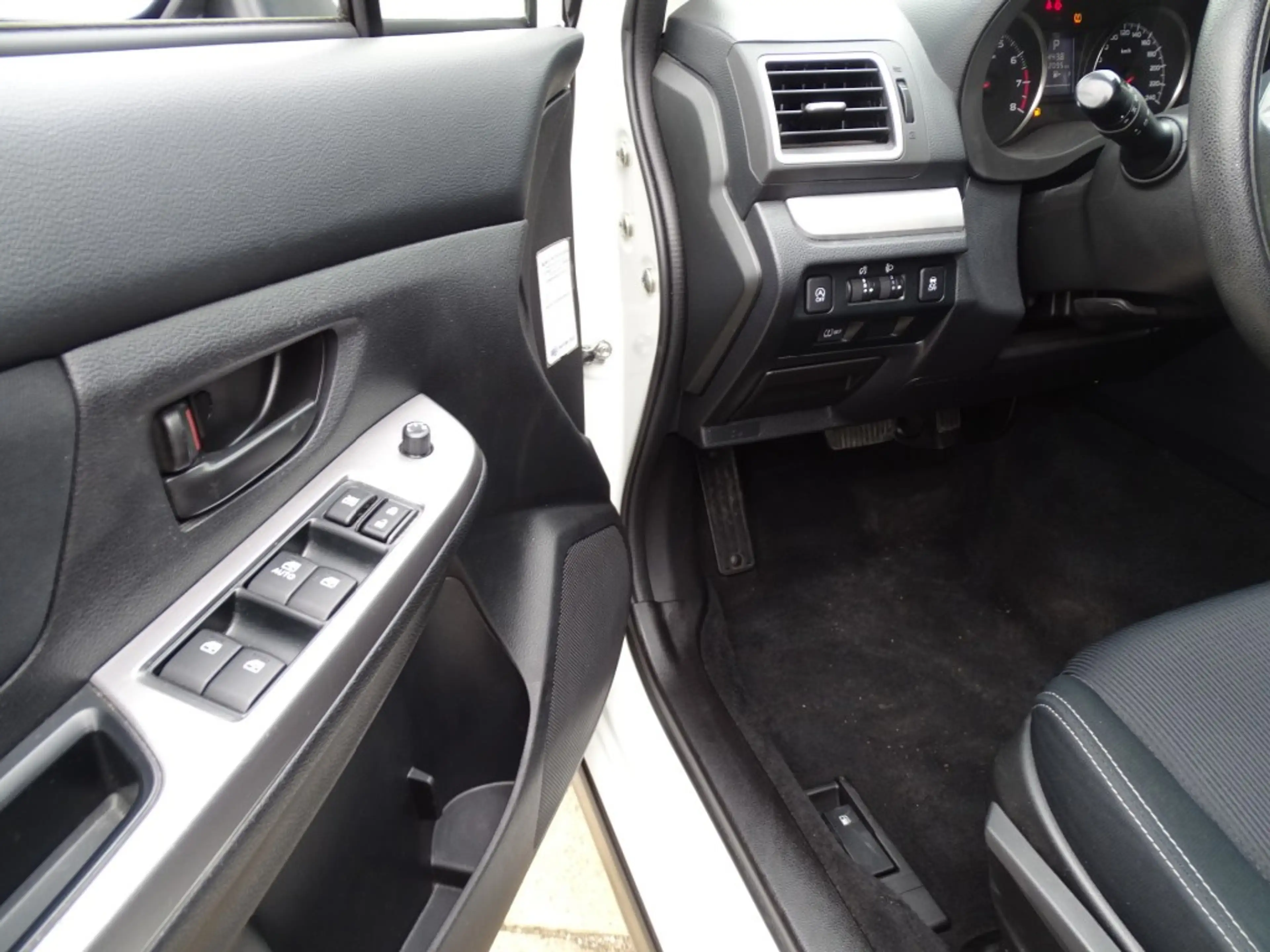 Subaru XV 1.6I INTRO AWD-Automaat-Navi-Blth-Pdc-Clima-Cruise — photo 10
