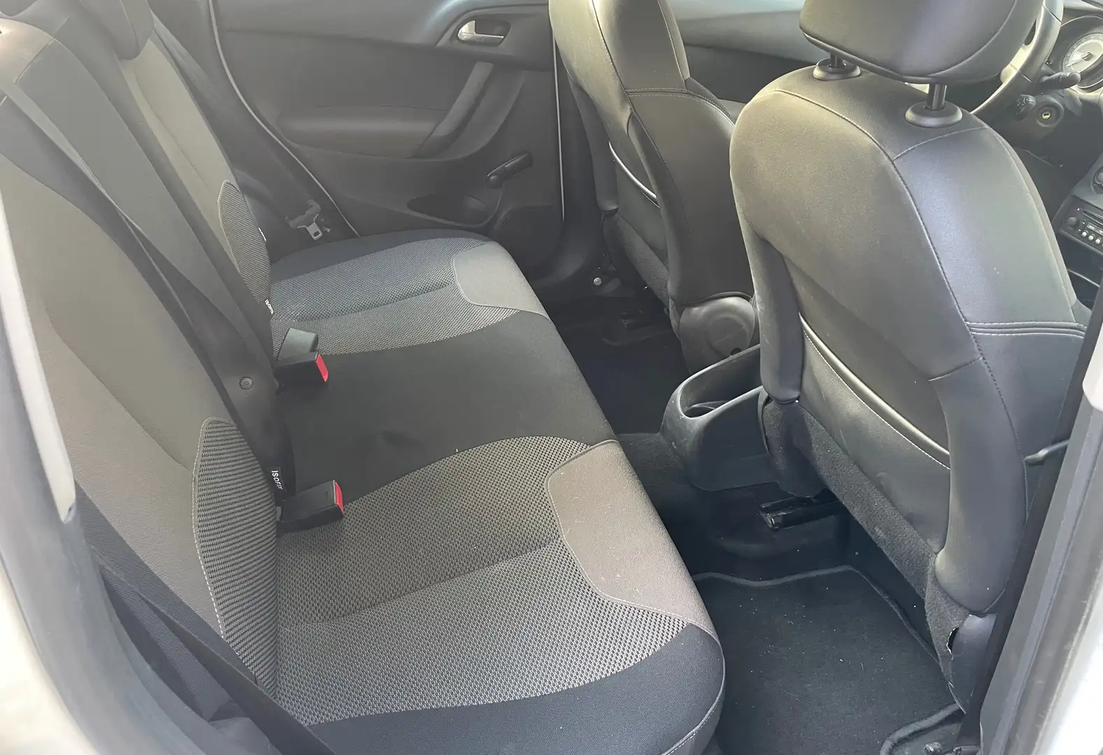 Citroen C3 C3 HDi 70 FAP Attraction Blanc - 2