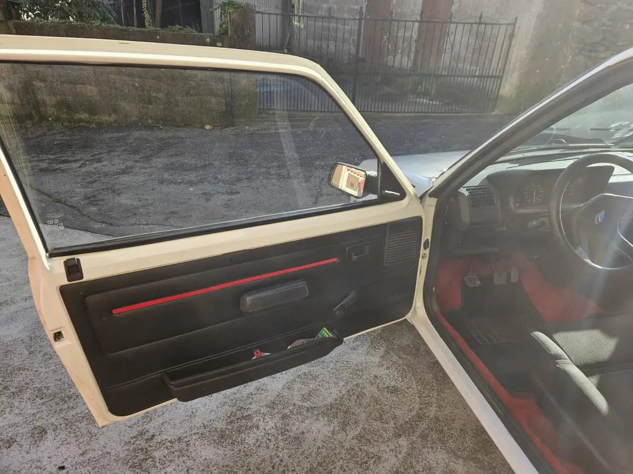 Peugeot 205 1.3 Rallye Rallye, foto 6