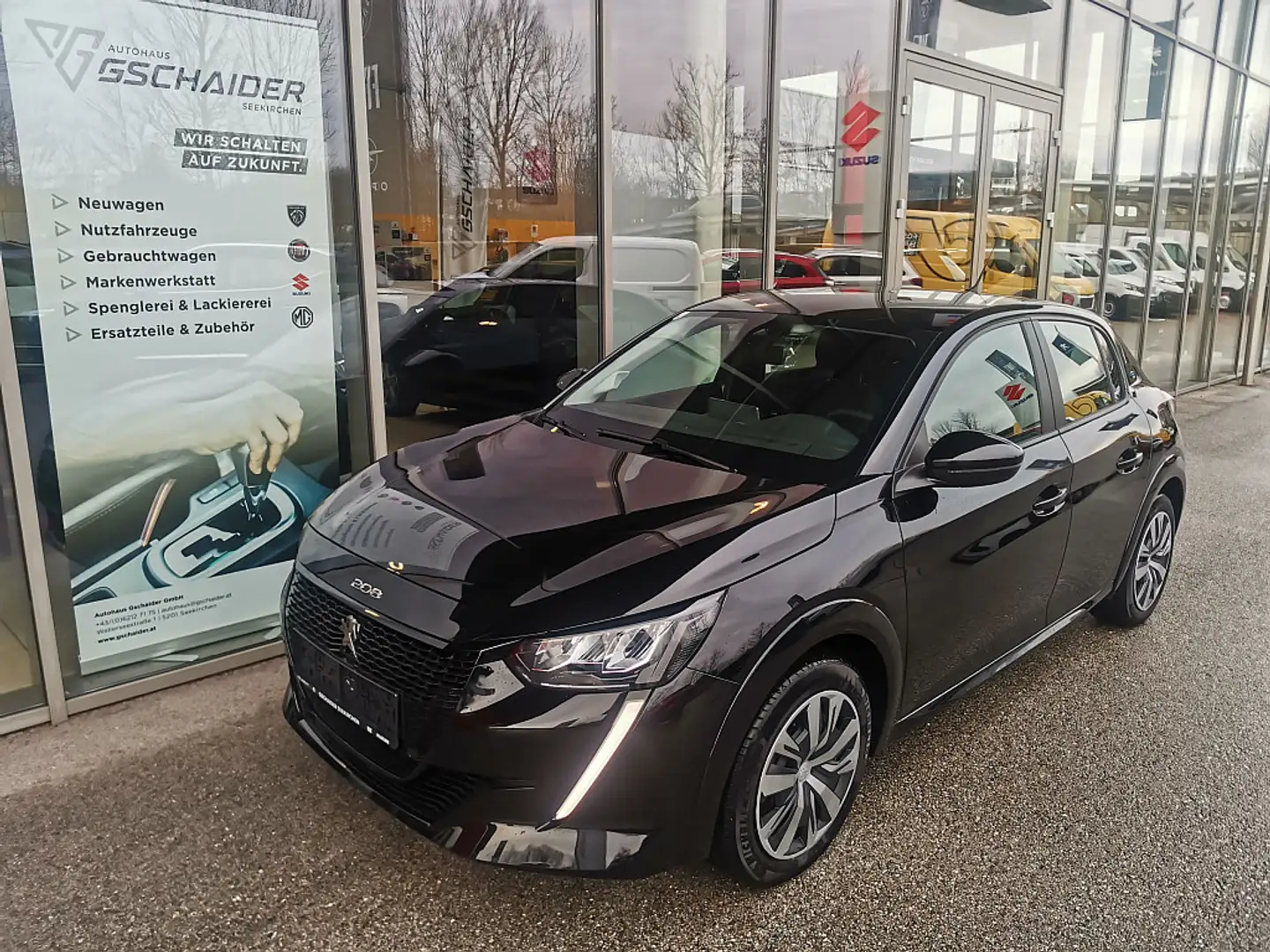 Peugeot e-208 50kWh Active Pack 21.990.- inklusive 3000.- För... Negro - 1