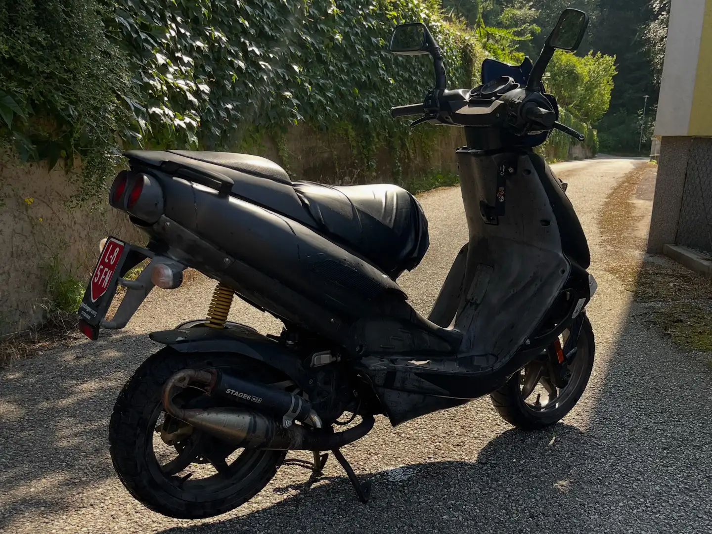 Aprilia SR 50 Street Noir - 2