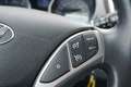 Hyundai i30 1.6 CRDi DPF Comfort Weiß - thumbnail 17
