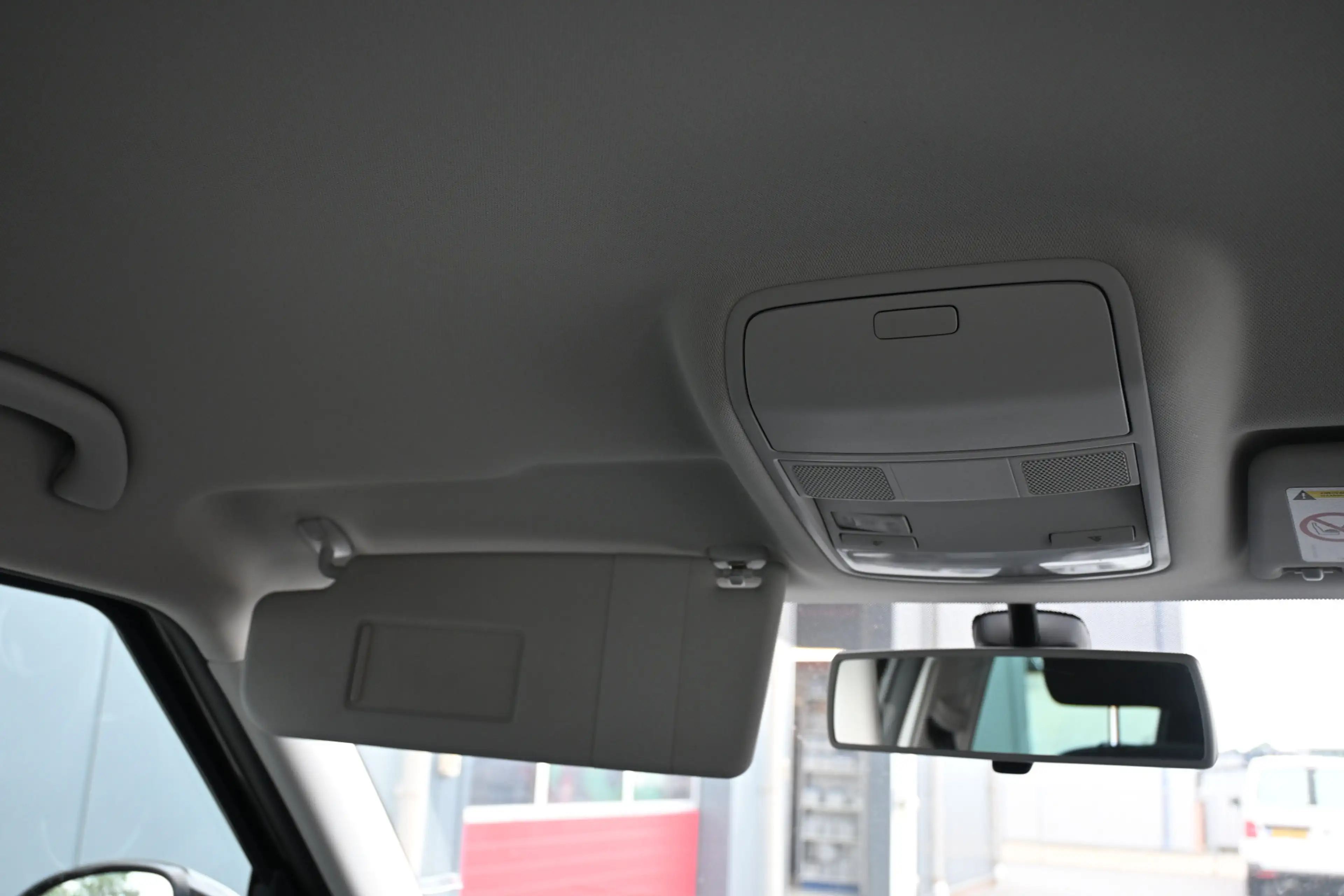 Skoda Yeti 1.2 TSI Adventure trekhaak — photo 31