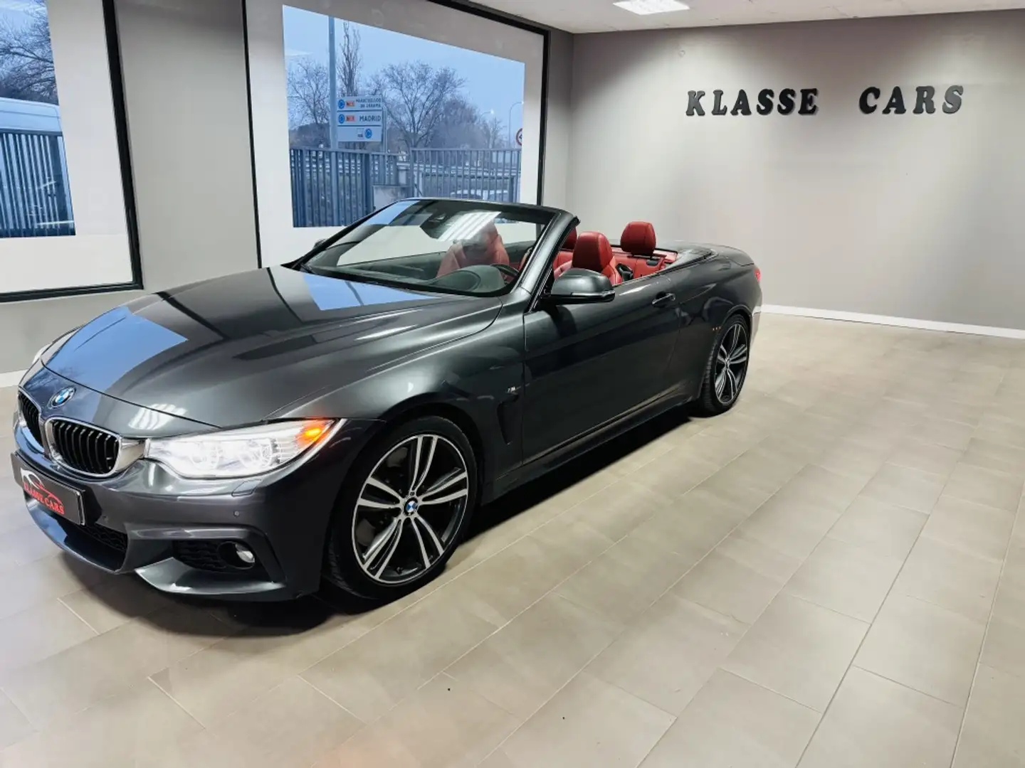 BMW 425 425dA Cabrio Sport Grau - 2