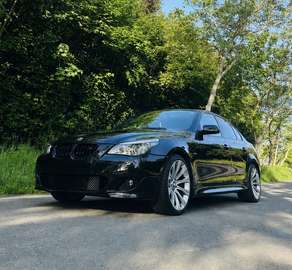 E60 SEDAN