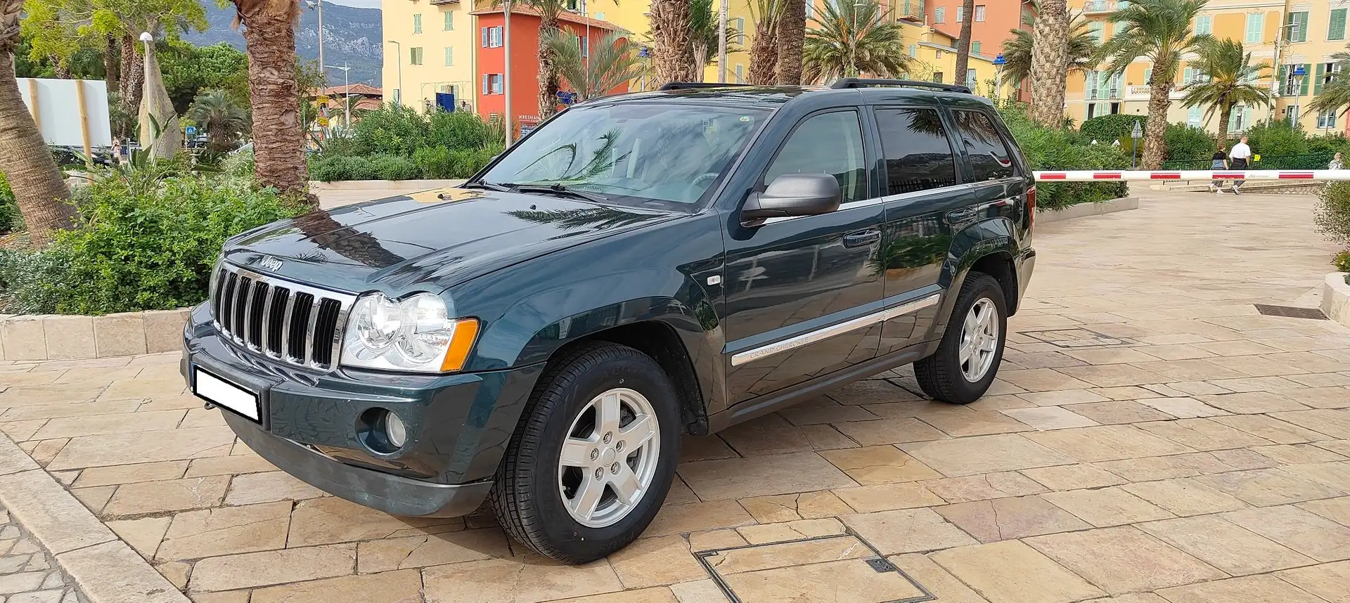 Jeep Grand Cherokee 3.0l CRD Limited A Vert - 1