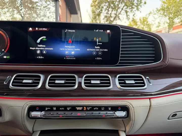 Mercedes-Benz GLS 2024, foto 50
