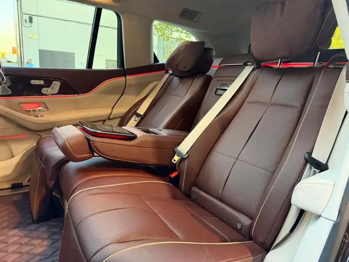 Mercedes-Benz GLS 2024, foto 41