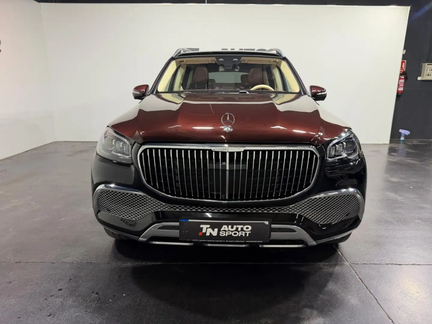 Mercedes-Benz GLS 600 Maybach 4Matic Negro - 2