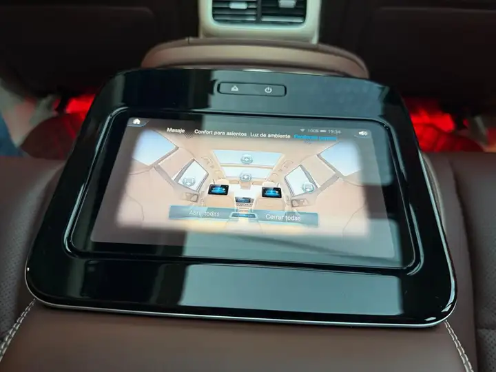 Mercedes-Benz GLS 2024, foto 47