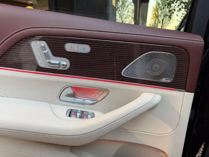 Mercedes-Benz GLS 2024, foto 45