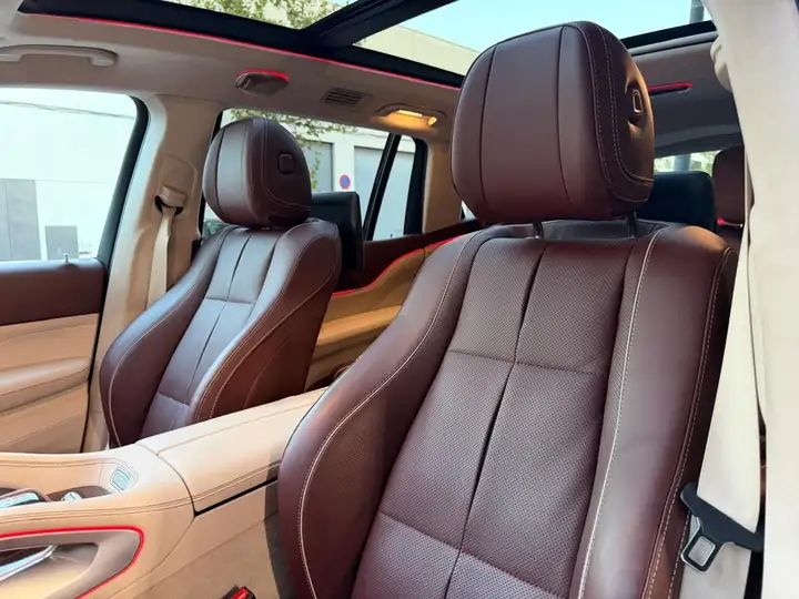 Mercedes-Benz GLS 2024, foto 40