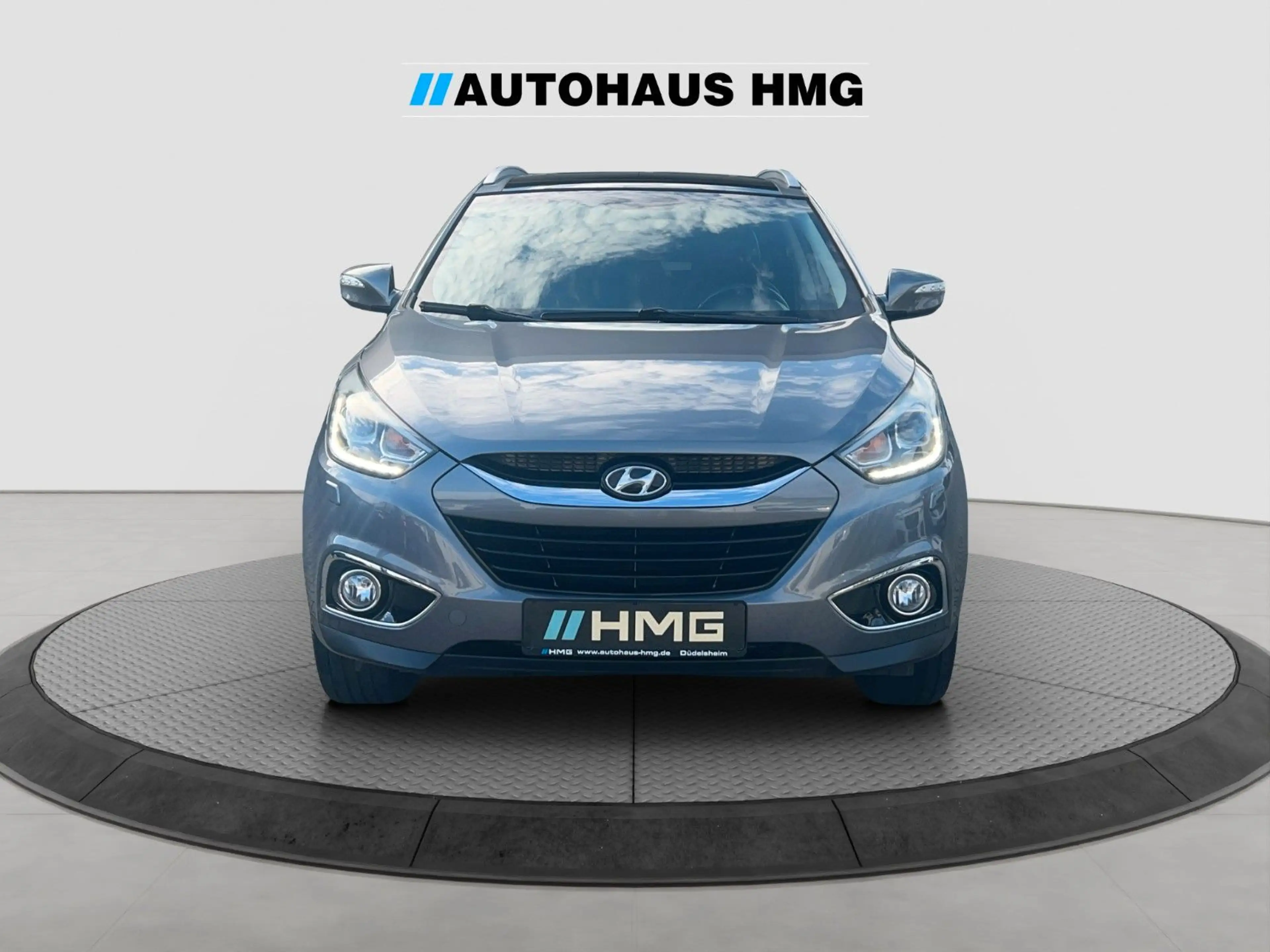 Hyundai iX35 Trend 2WD *PANO*NAVI*KAMERA*LEDER*AHK* — photo 8