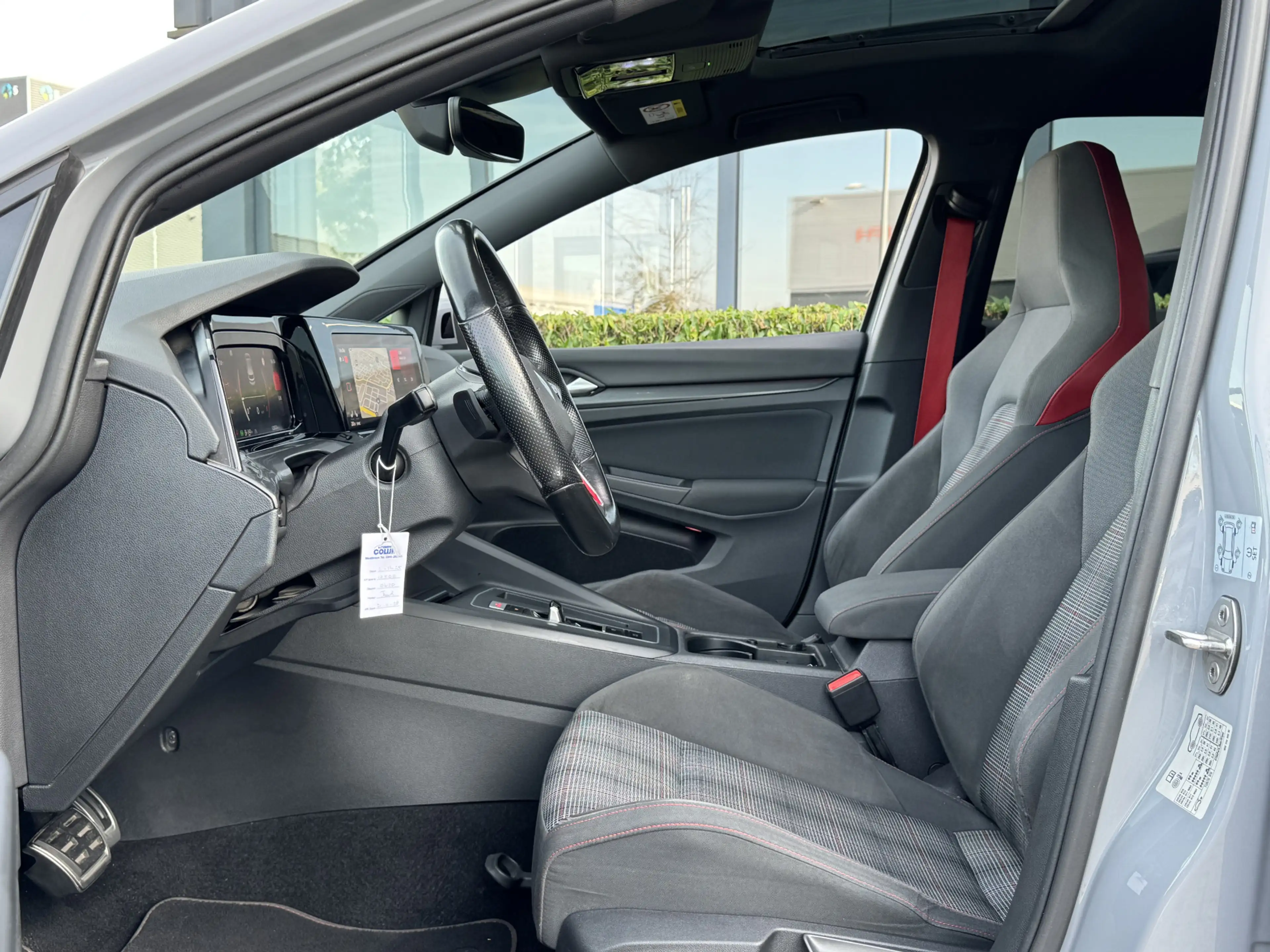 Volkswagen Golf GTI 8 2.0 TSI 245pk DSG / Aut. IQ Light Panoramadak 19 — photo 7