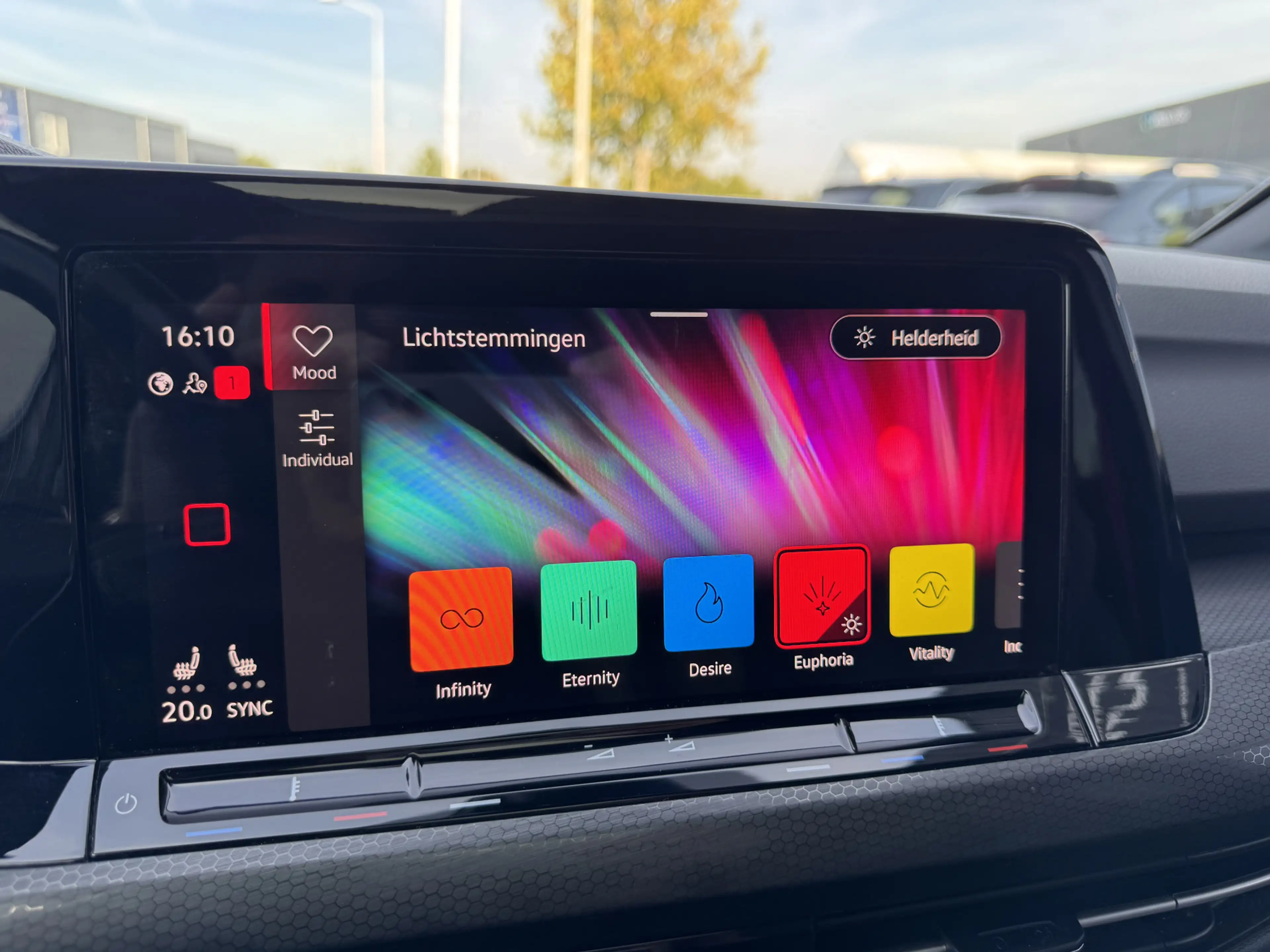 Volkswagen Golf GTI 8 2.0 TSI 245pk DSG / Aut. IQ Light Panoramadak 19 — photo 23