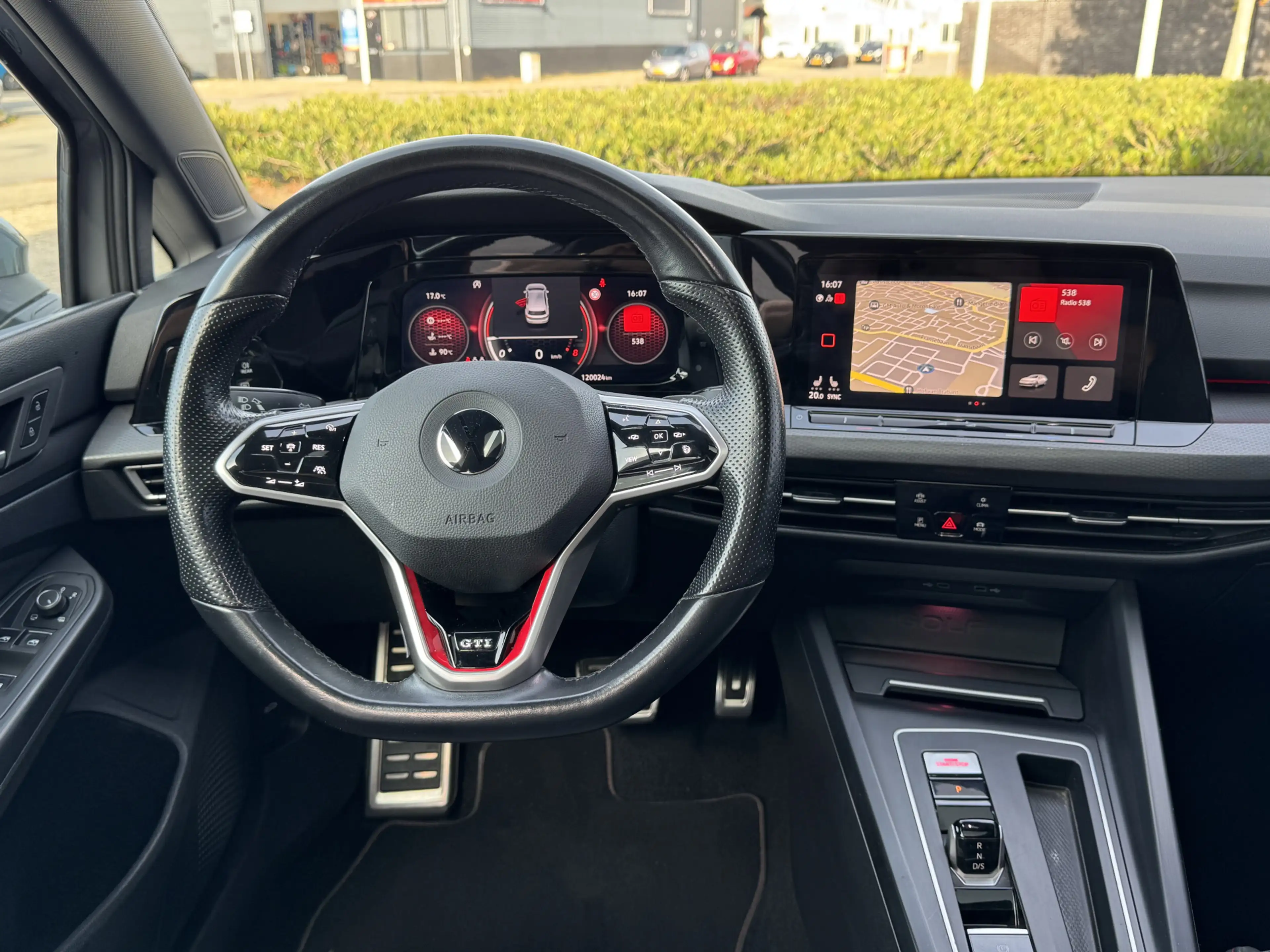Volkswagen Golf GTI 8 2.0 TSI 245pk DSG / Aut. IQ Light Panoramadak 19 — photo 17