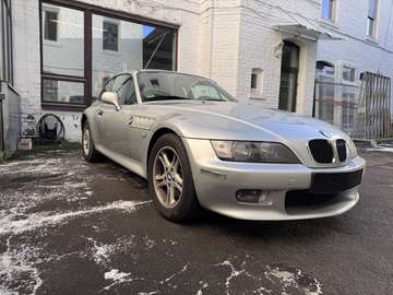 Coupe 3.0i. 1. Hand 40740 Km Schalter