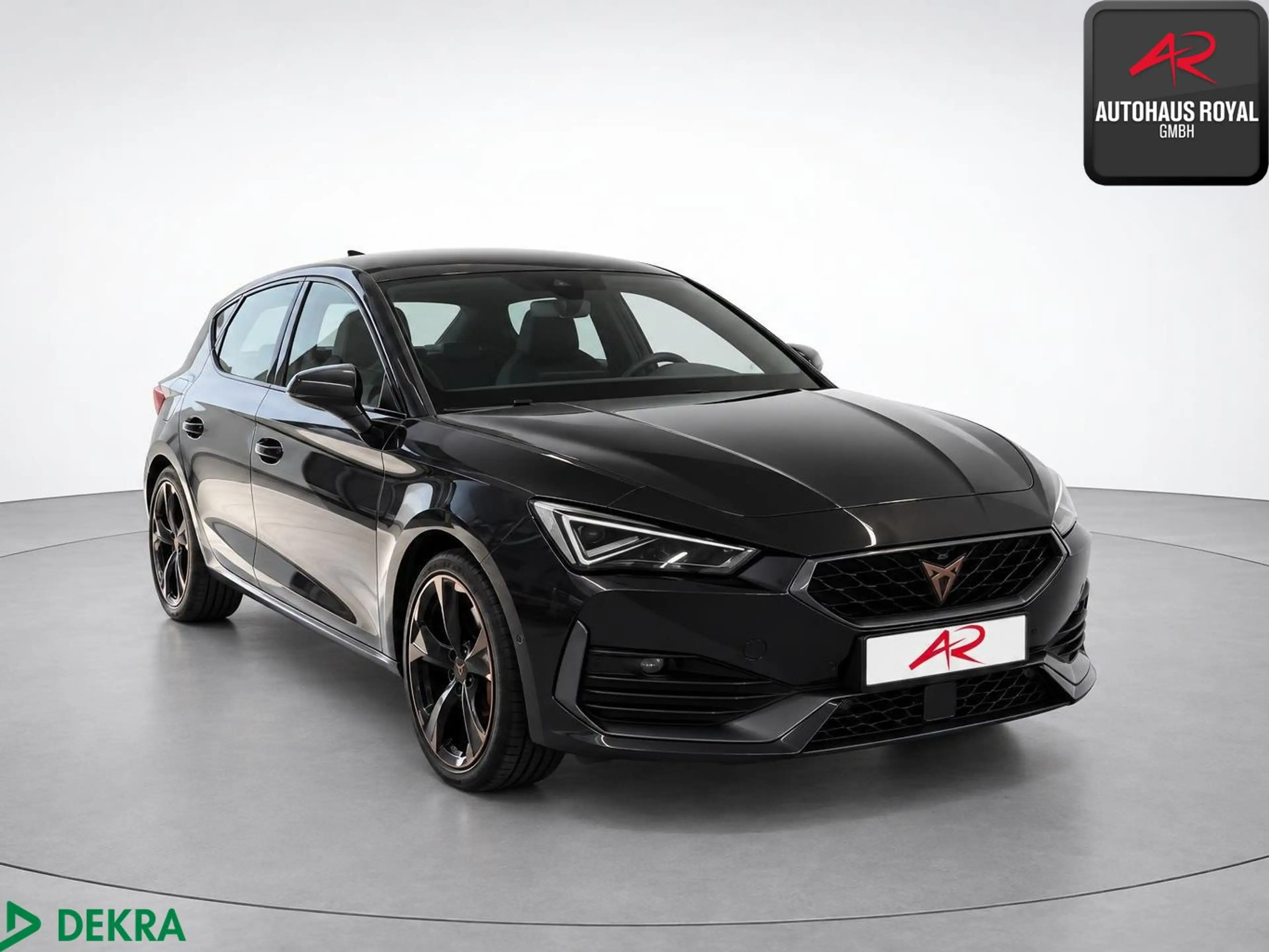 CUPRA Leon 1.5 eTSI MATRIX,MEMORY,KAMERA,TOTWINKEL,ACC — photo 4