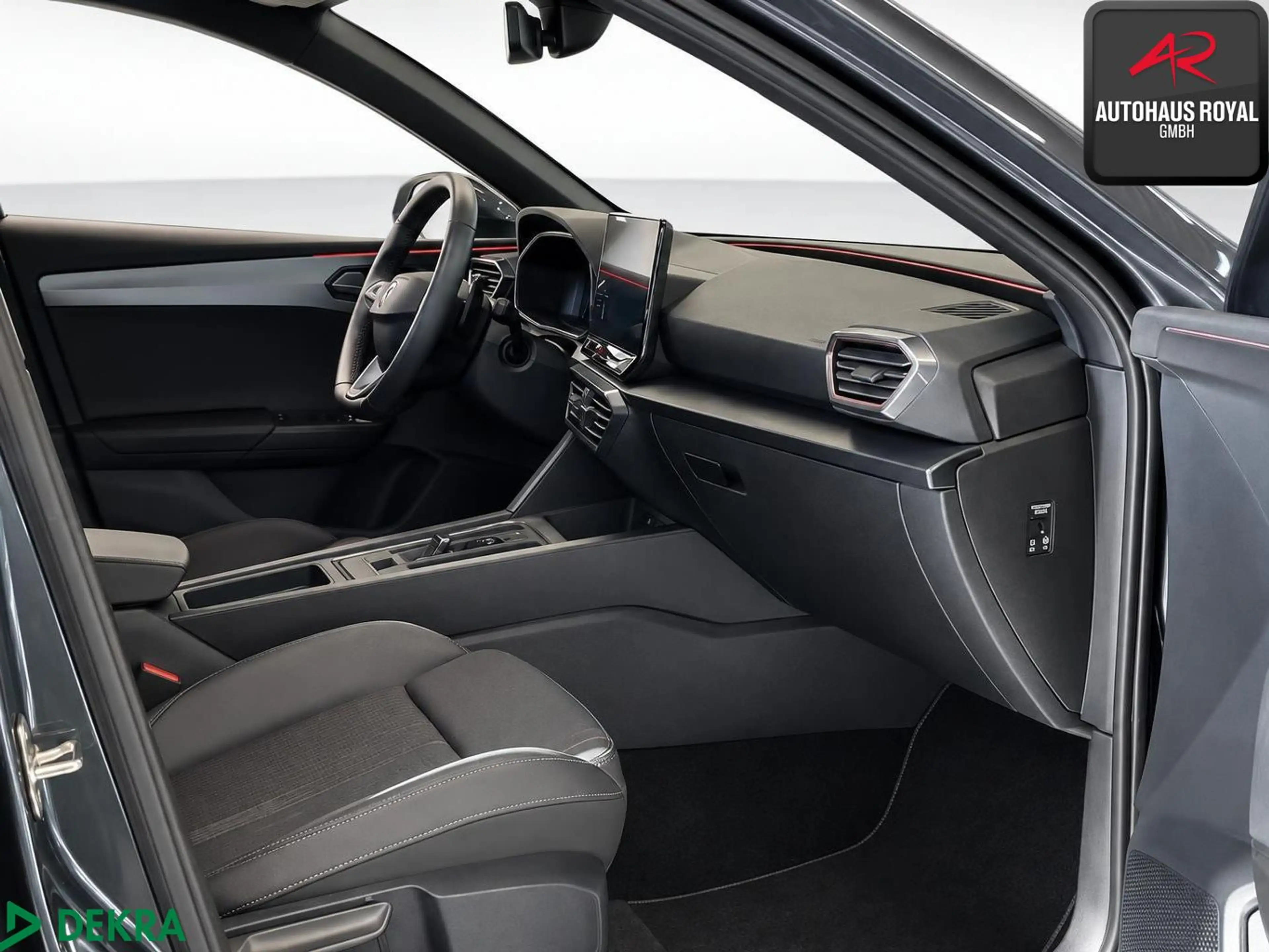 CUPRA Leon 1.5 eTSI MATRIX,MEMORY,KAMERA,TOTWINKEL,ACC — photo 5