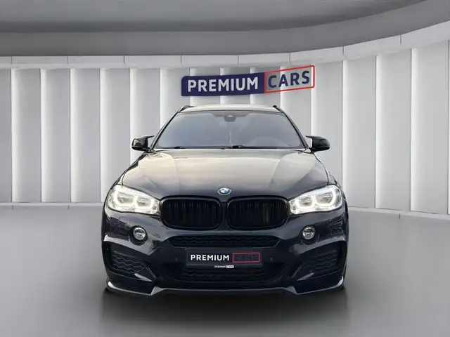 BMW X6 view 8