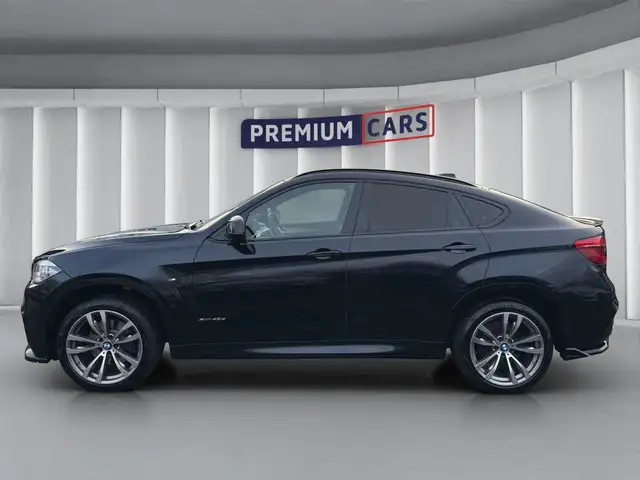BMW X6 view 2