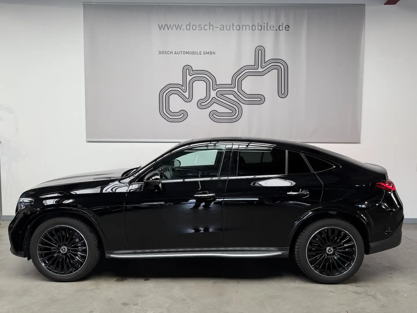 Mercedes-Benz GLC 300 d 4M AMG Coupe/NIGHT/PANO/DIGITAL/BURM. Zwart - 1