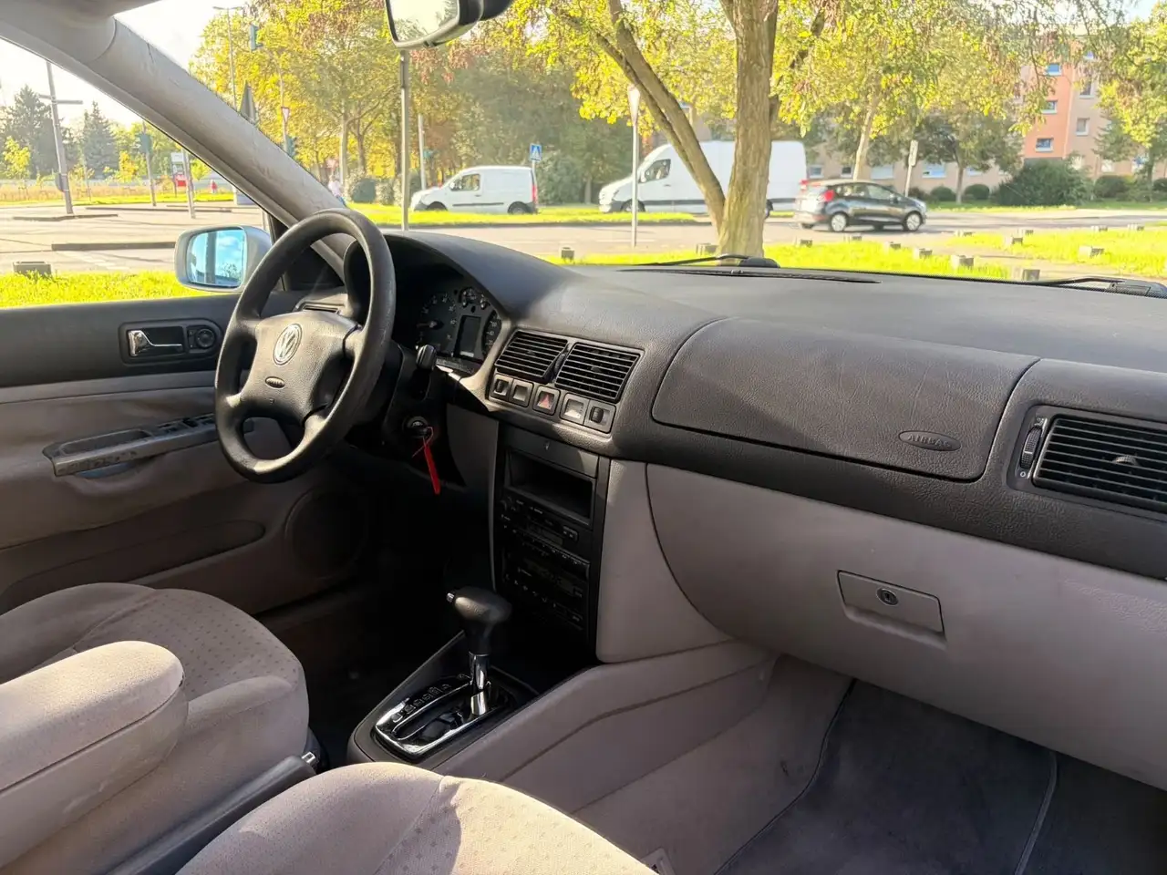 Volkswagen Golf 1.6 Auto Comfortline*Automatik*Tüv Neu*Klim, foto 12
