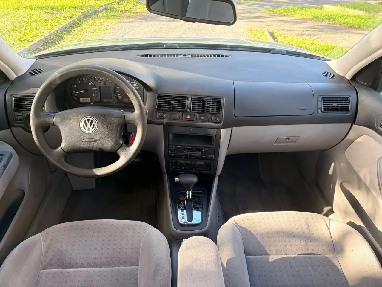Volkswagen Golf 1.6 Auto Comfortline*Automatik*Tüv Neu*Klim, foto 2
